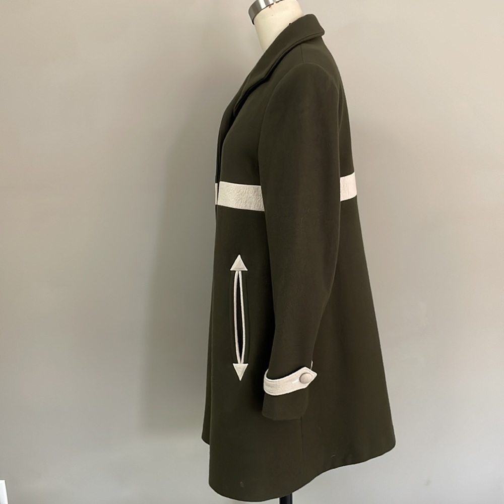 RAG & BONE wool army green peacoat w/ cream panel detail. Size 4 - Picture 6 of 9